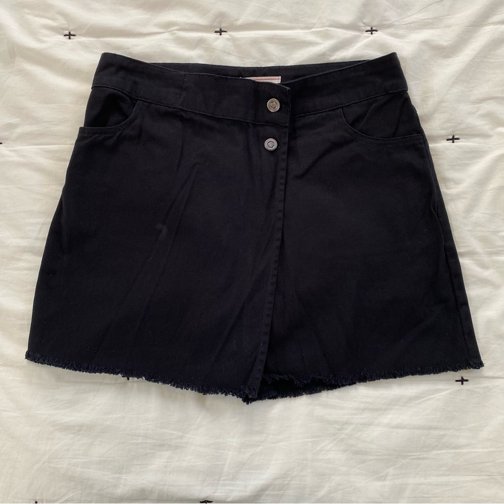 Lone Star Black Skort, Medium, cross flap, two button, frayed hem, NWOT